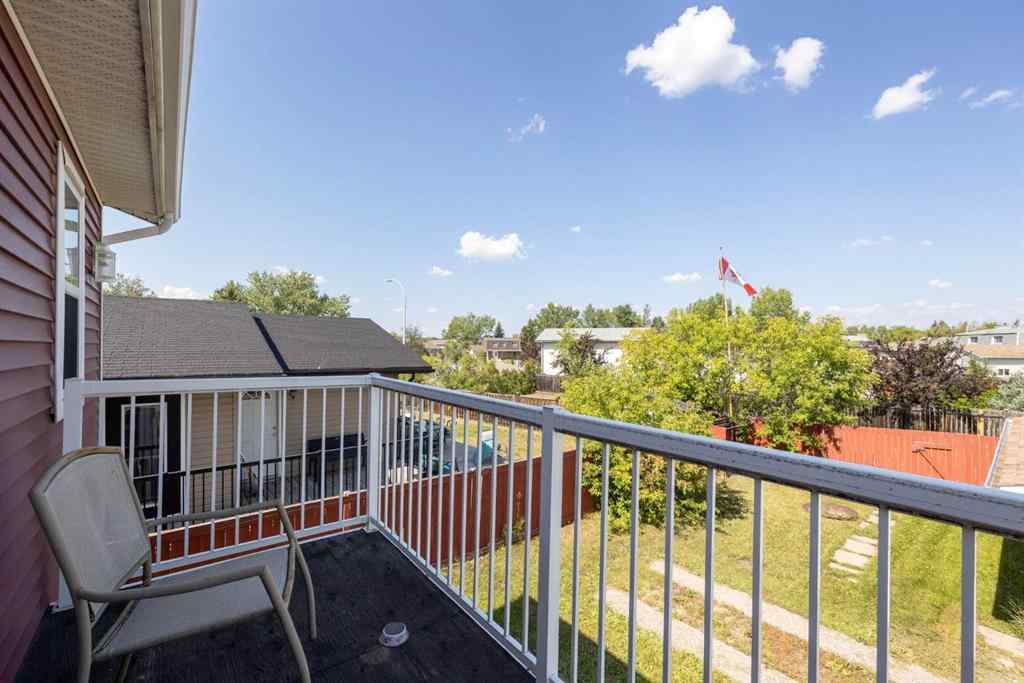 MLS® A2245761 - 313 Hillcrest Drive  in Thickwood Fort McMurray, Residential