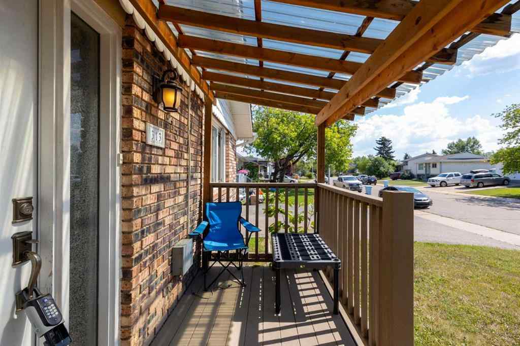 MLS® A2245761 - 313 Hillcrest Drive  in Thickwood Fort McMurray, Residential