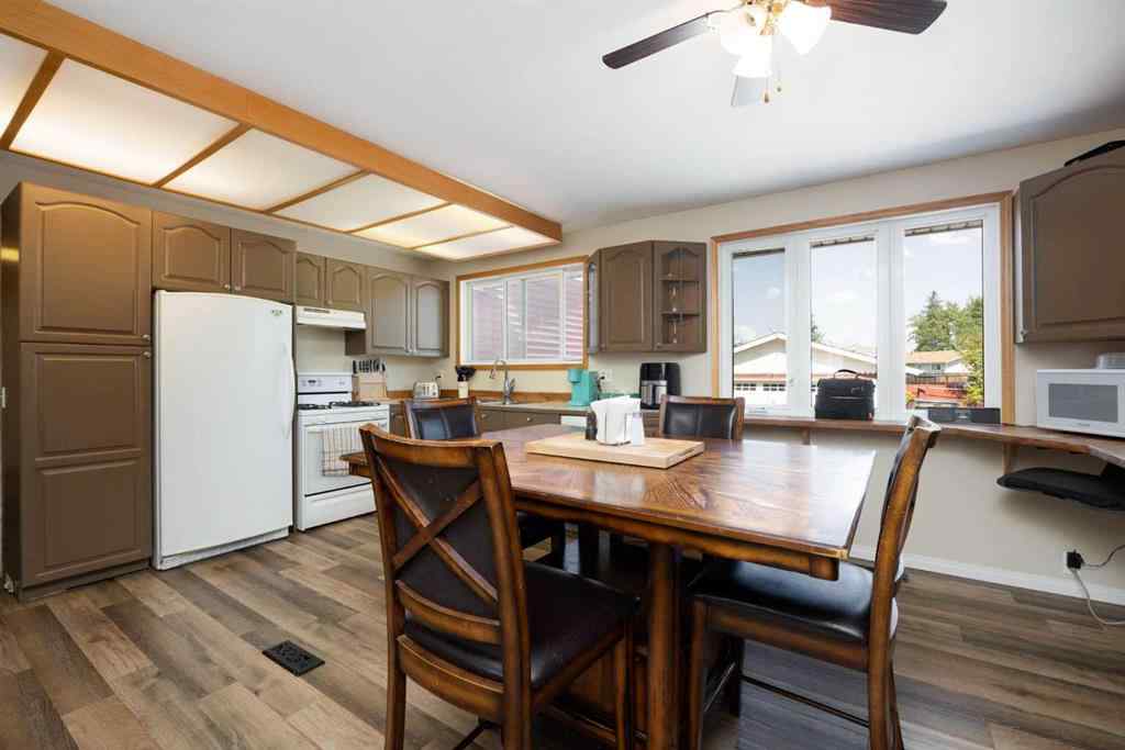 MLS® A2245761 - 313 Hillcrest Drive  in Thickwood Fort McMurray, Residential