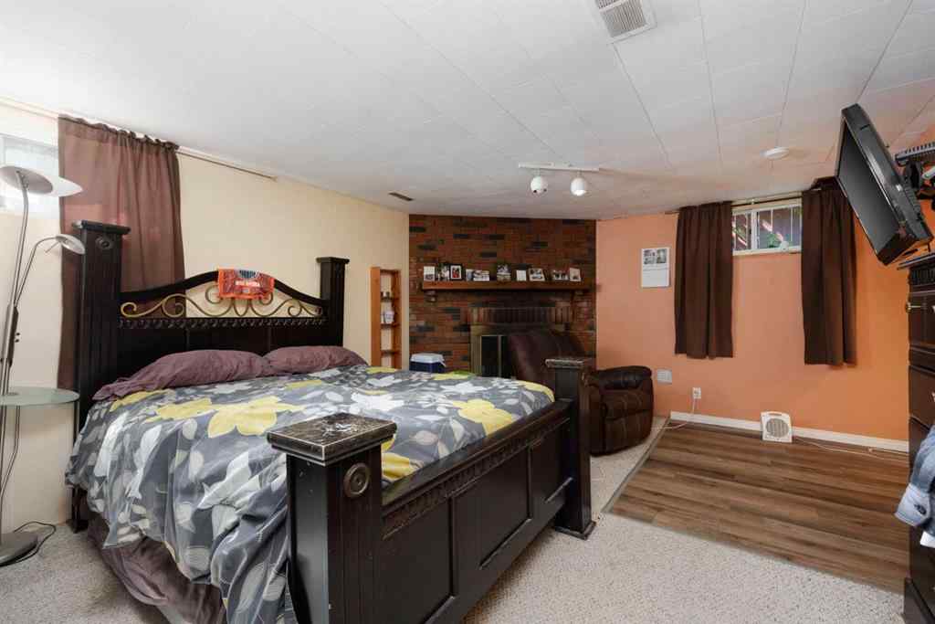 MLS® A2245761 - 313 Hillcrest Drive  in Thickwood Fort McMurray, Residential