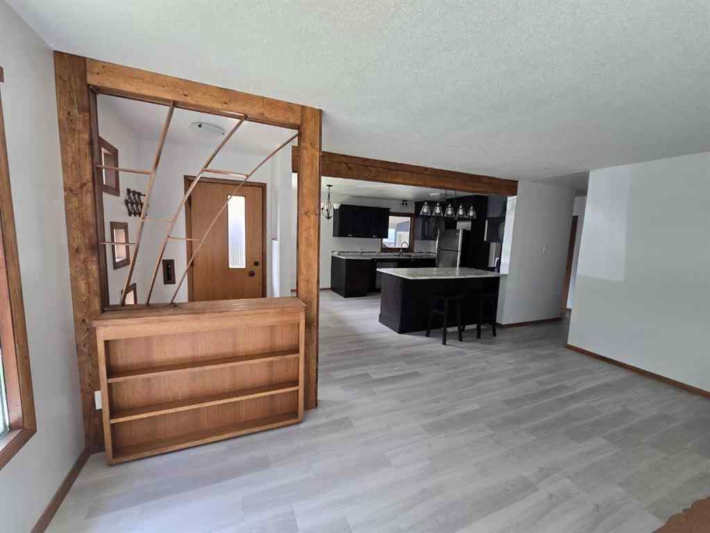 MLS® A2245764 - 412 12A Street N in Senator Buchanan Lethbridge, Residential