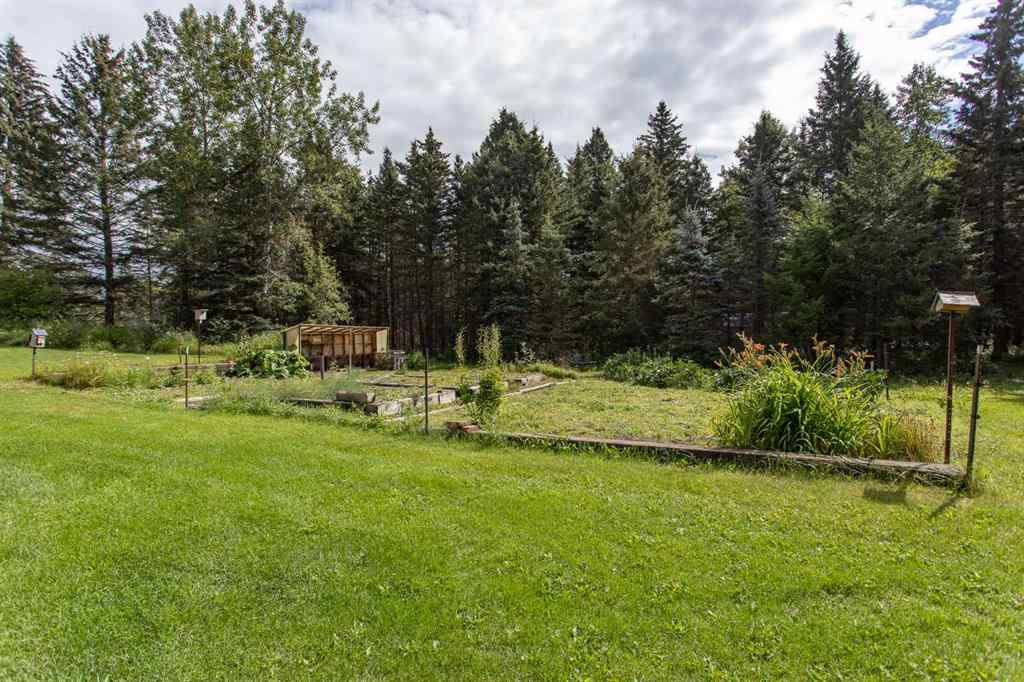 MLS® A2245769 - 126 4th Street  in NONE Leslieville, Residential