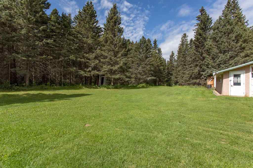 MLS® A2245769 - 126 4th Street  in NONE Leslieville, Residential