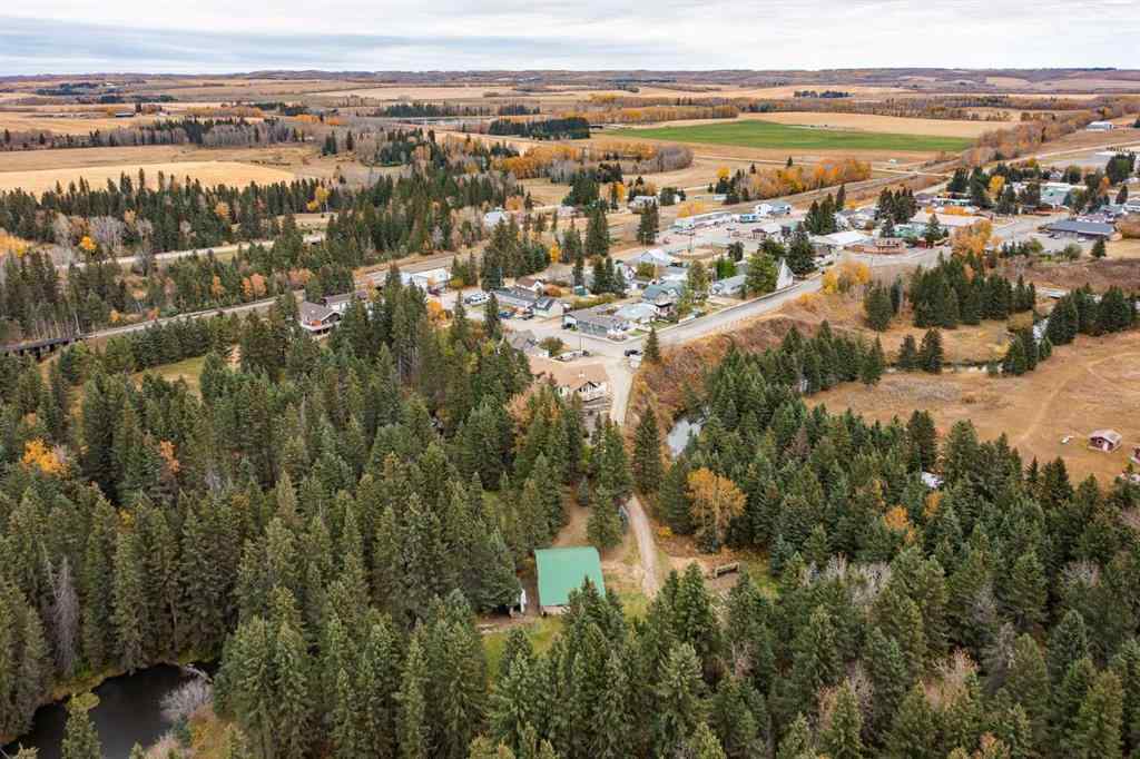 MLS® A2245769 - 126 4th Street  in NONE Leslieville, Residential