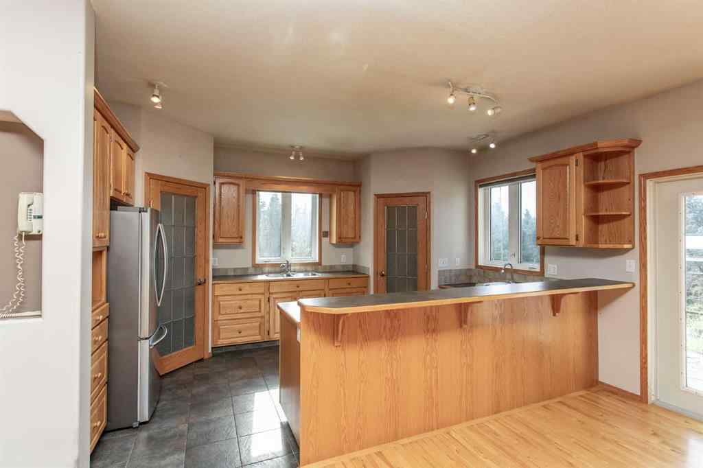 MLS® A2245769 - 126 4th Street  in NONE Leslieville, Residential