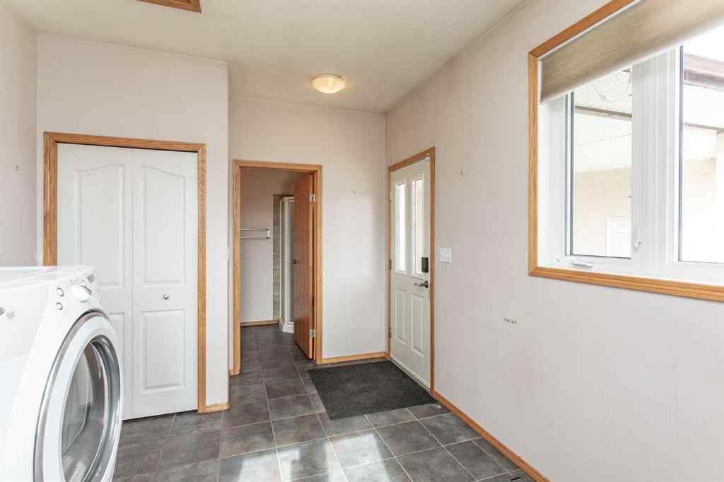 MLS® A2245769 - 126 4th Street  in NONE Leslieville, Residential