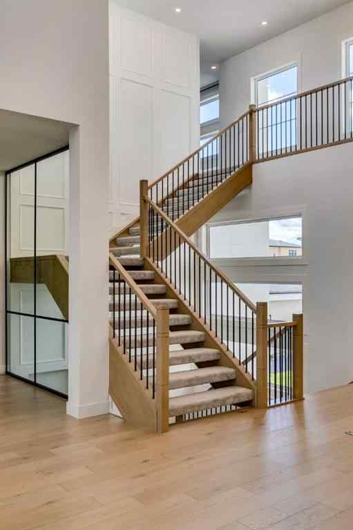 MLS® A2245773 - 5 Eaton Terrace  in Cambridge Park Rural Rocky View County, Residential