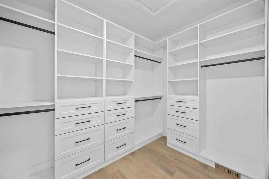 MLS® A2245775 - 9 Eaton Terrace  in Cambridge Park Rural Rocky View County, Residential