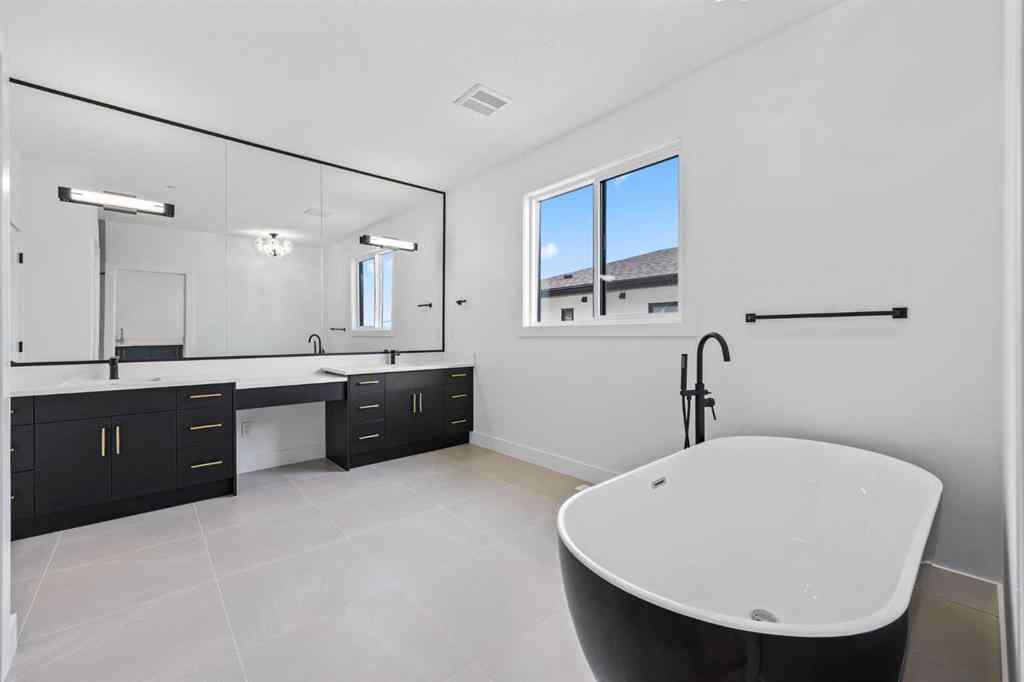 MLS® A2245775 - 9 Eaton Terrace  in Cambridge Park Rural Rocky View County, Residential