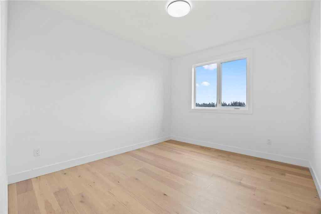 MLS® A2245775 - 9 Eaton Terrace  in Cambridge Park Rural Rocky View County, Residential