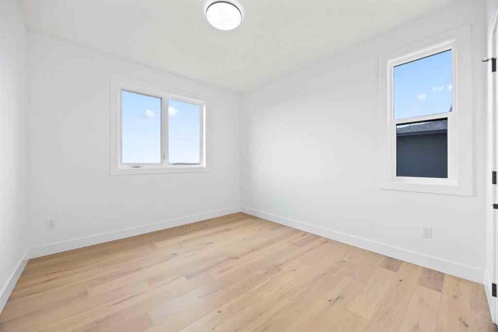 MLS® A2245775 - 9 Eaton Terrace  in Cambridge Park Rural Rocky View County, Residential