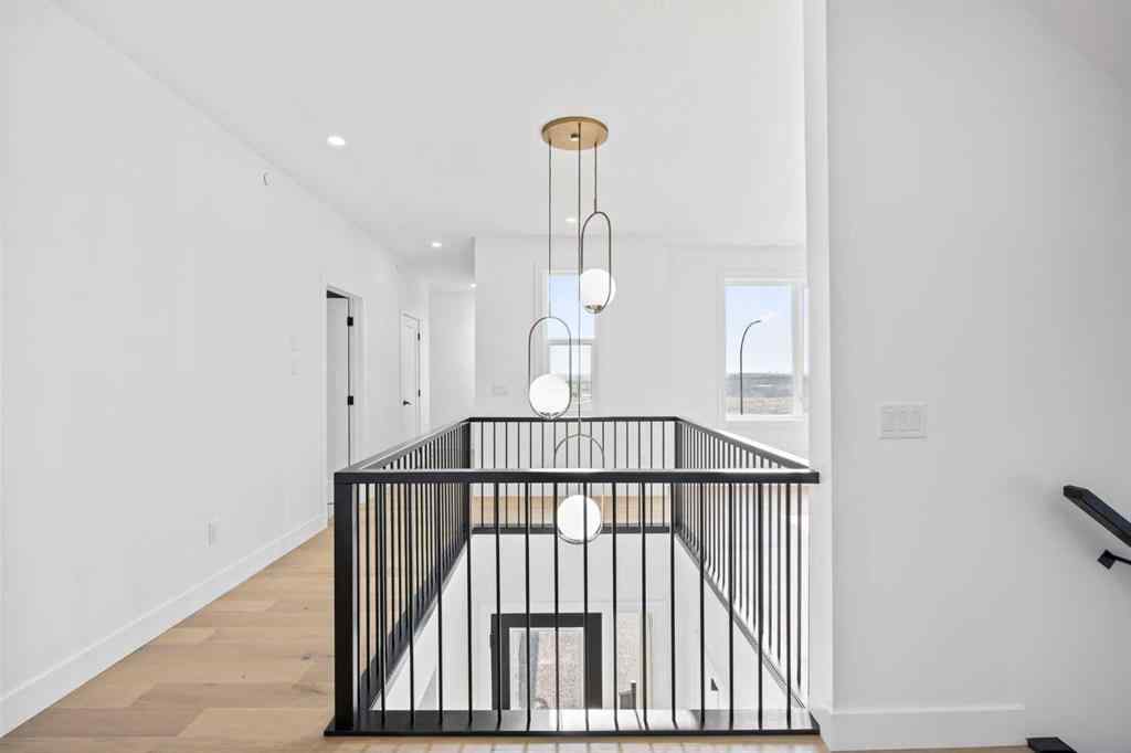 MLS® A2245775 - 9 Eaton Terrace  in Cambridge Park Rural Rocky View County, Residential