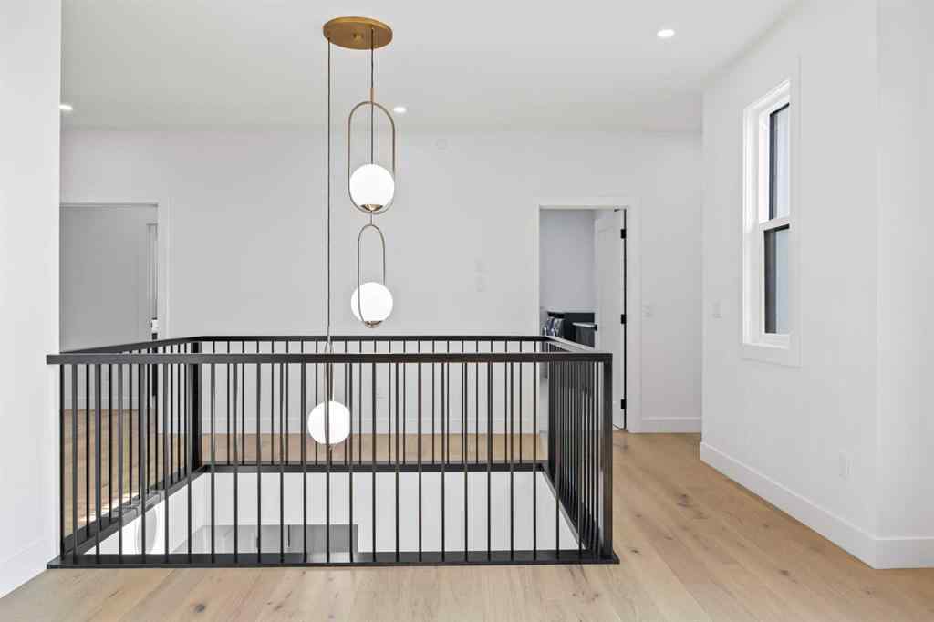 MLS® A2245775 - 9 Eaton Terrace  in Cambridge Park Rural Rocky View County, Residential