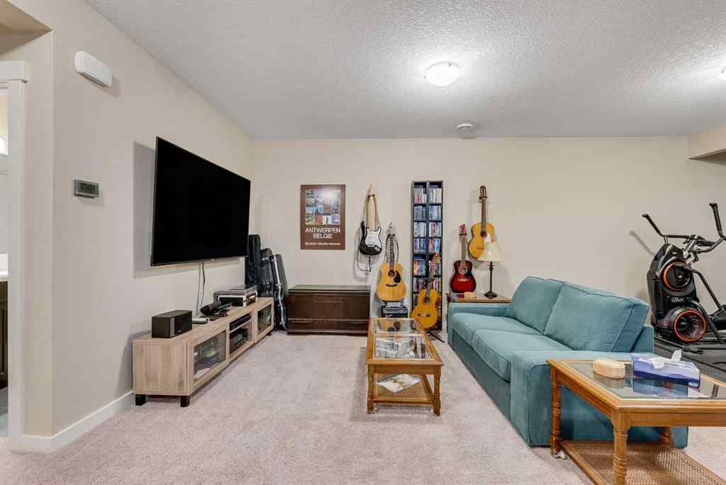 MLS® A2245776 - 280 Nolancrest Heights NW in Nolan Hill Calgary, Residential