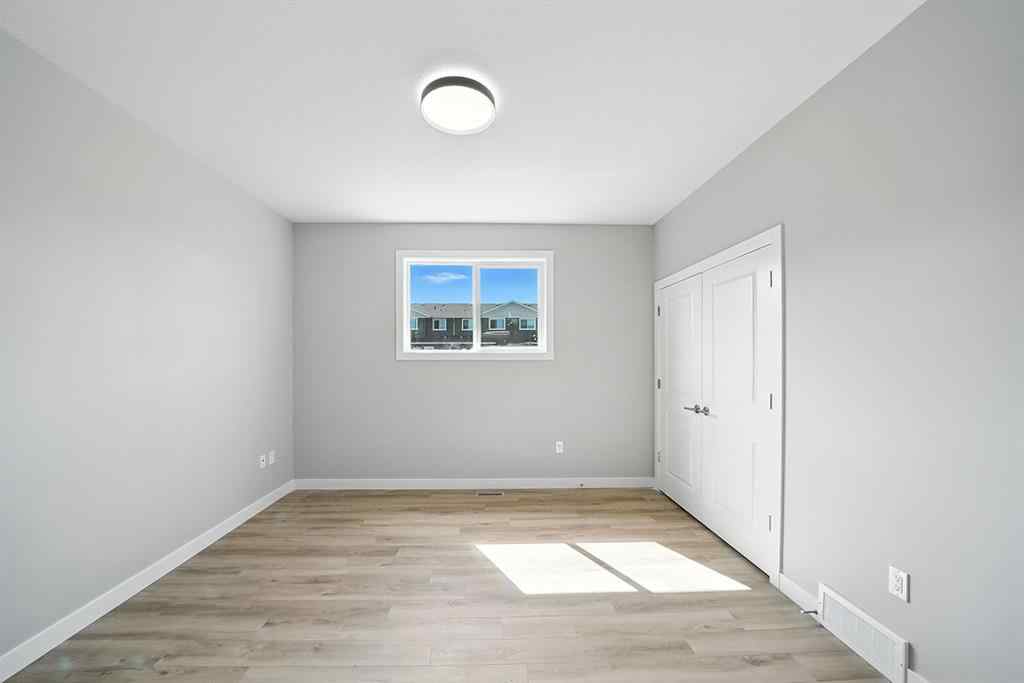 MLS® A2245777 - 84 Reynolds Road  in Ryders Ridge Sylvan Lake, Residential