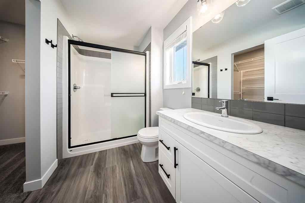 MLS® A2245782 - 88 Henderson Crescent  in Hawkridge Estates Penhold, Residential