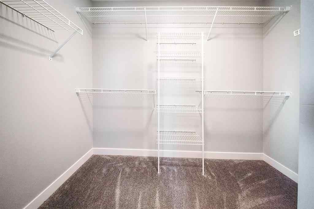MLS® A2245782 - 88 Henderson Crescent  in Hawkridge Estates Penhold, Residential