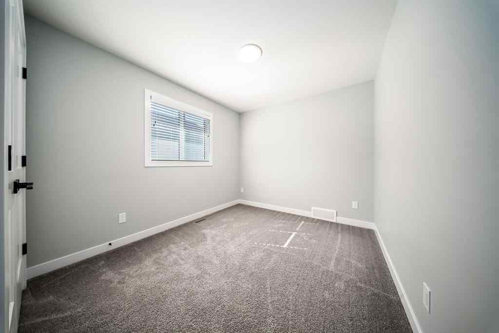 MLS® A2245782 - 88 Henderson Crescent  in Hawkridge Estates Penhold, Residential