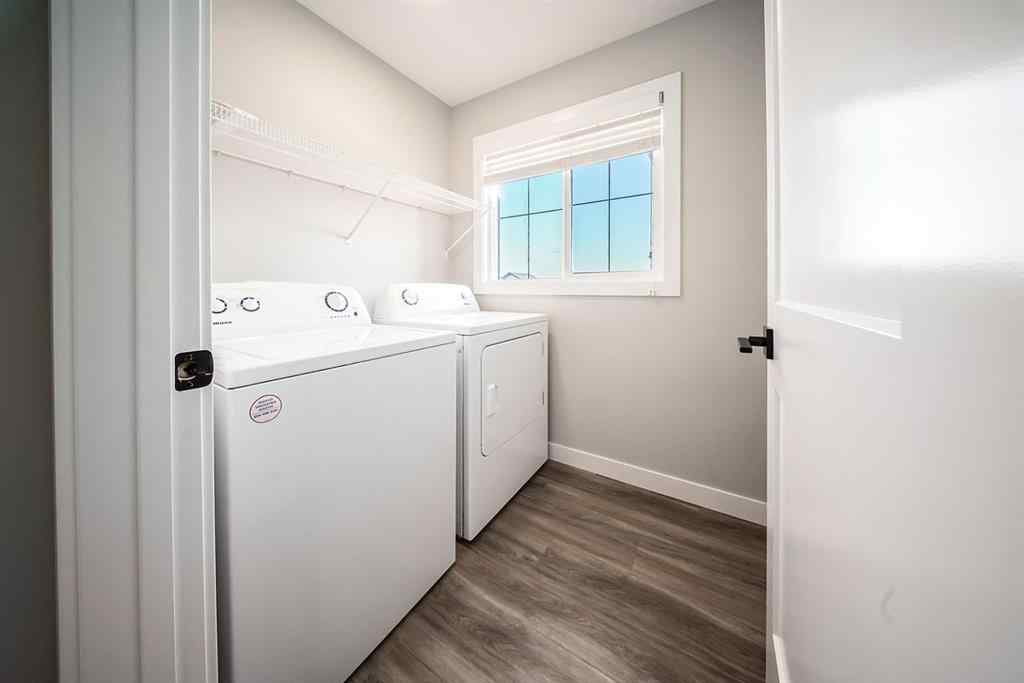 MLS® A2245782 - 88 Henderson Crescent  in Hawkridge Estates Penhold, Residential