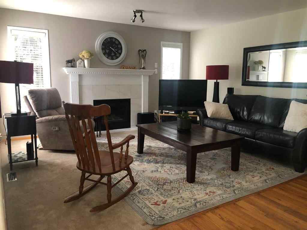 MLS® A2245793 - 2 Pritchard Close  in Pierview Sylvan Lake, Residential