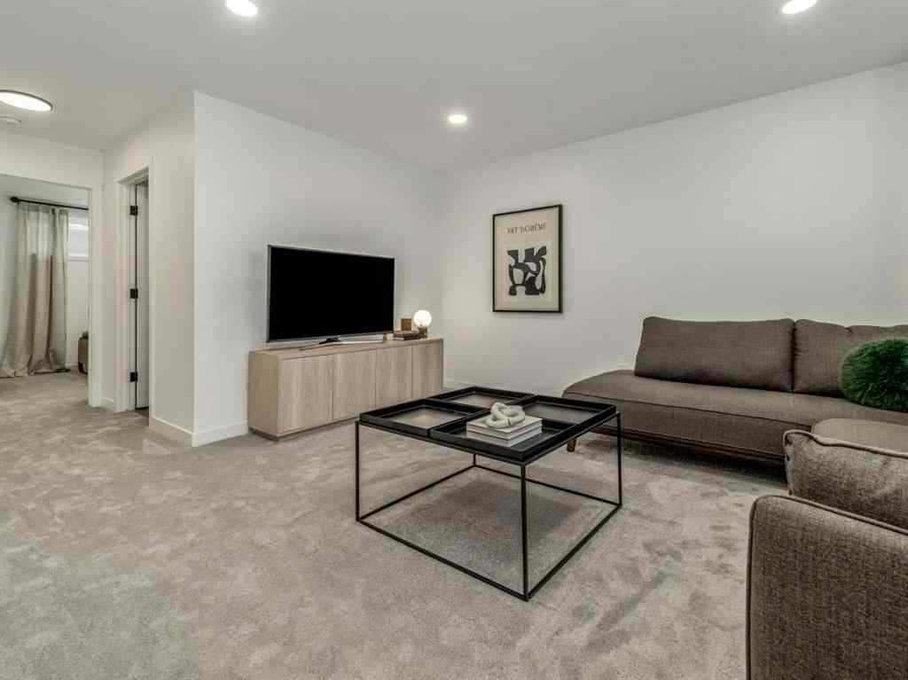 MLS® A2245799 - 3017 47 Street S in Discovery Lethbridge, Residential