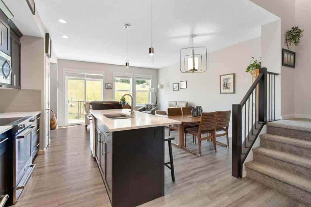 MLS® A2245804 - 39 Heritage Vista  in Heritage Hills Cochrane, Residential