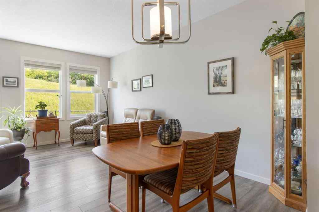 MLS® A2245804 - 39 Heritage Vista  in Heritage Hills Cochrane, Residential