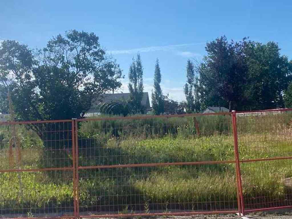 MLS® A2245810 - 607 McCulloch Crescent  in NONE Irricana, Land