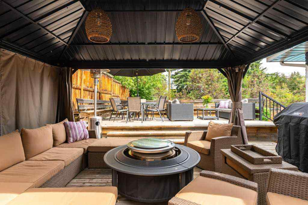 MLS® A2245811 - 56 Massey Place SW in Mayfair Calgary, Residential