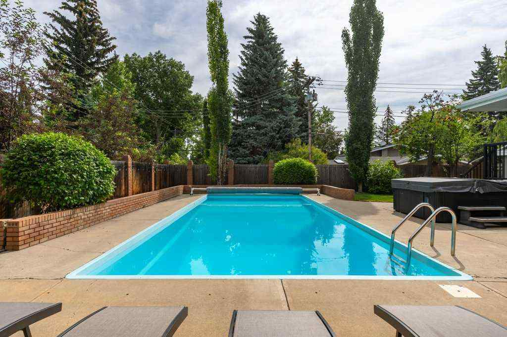 MLS® A2245811 - 56 Massey Place SW in Mayfair Calgary, Residential