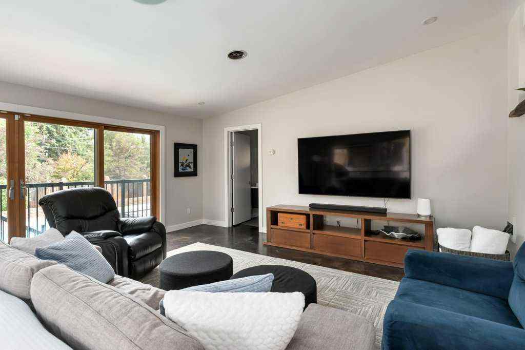 MLS® A2245811 - 56 Massey Place SW in Mayfair Calgary, Residential