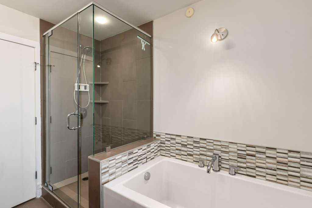 MLS® A2245811 - 56 Massey Place SW in Mayfair Calgary, Residential
