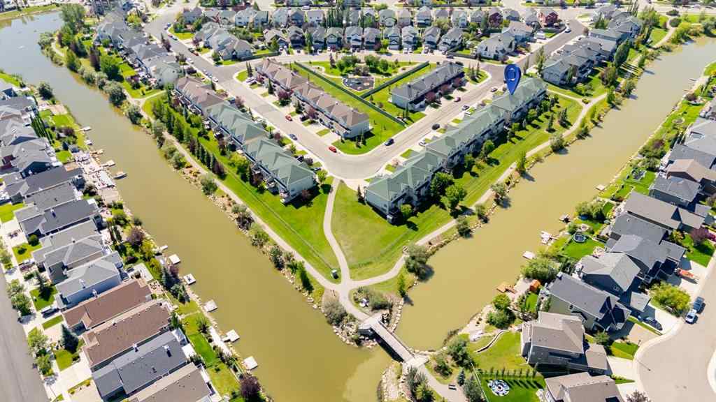 MLS® A2245812 - 220 Bayside Point SW in Bayside Airdrie, Residential