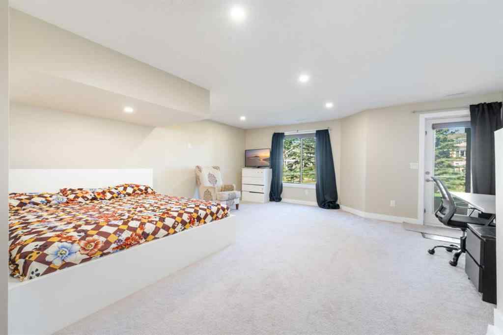 MLS® A2245812 - 220 Bayside Point SW in Bayside Airdrie, Residential