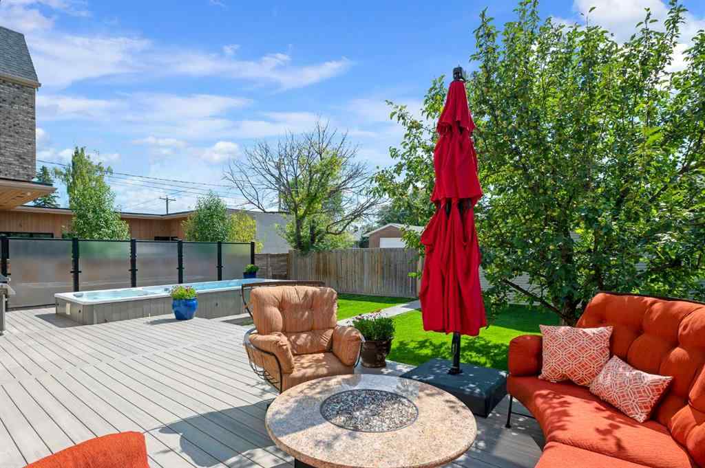 MLS® A2245823 - 2815 Canmore Road NW in Banff Trail Calgary, Residential