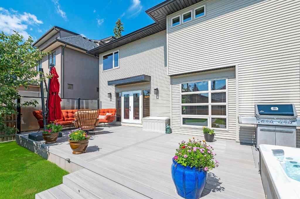 MLS® A2245823 - 2815 Canmore Road NW in Banff Trail Calgary, Residential