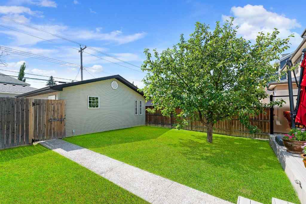 MLS® A2245823 - 2815 Canmore Road NW in Banff Trail Calgary, Residential