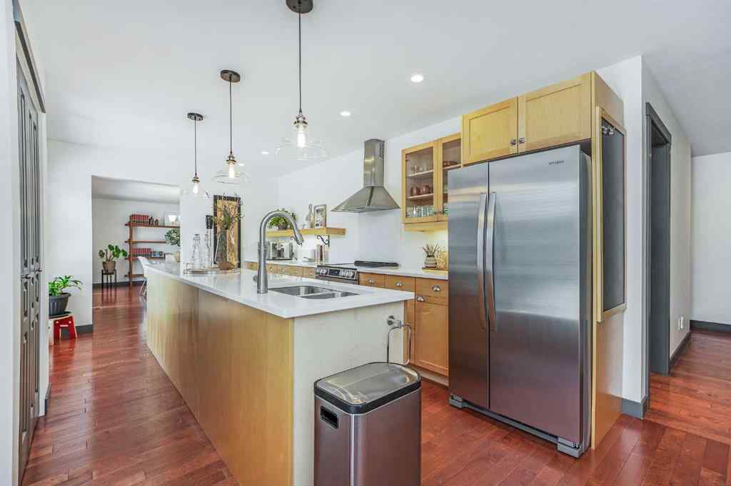 MLS® A2245823 - 2815 Canmore Road NW in Banff Trail Calgary, Residential