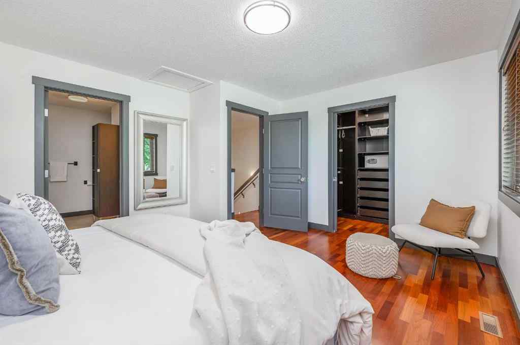 MLS® A2245823 - 2815 Canmore Road NW in Banff Trail Calgary, Residential