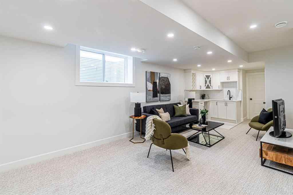MLS® A2245834 - 1940 50 Avenue SW in Altadore Calgary, Residential