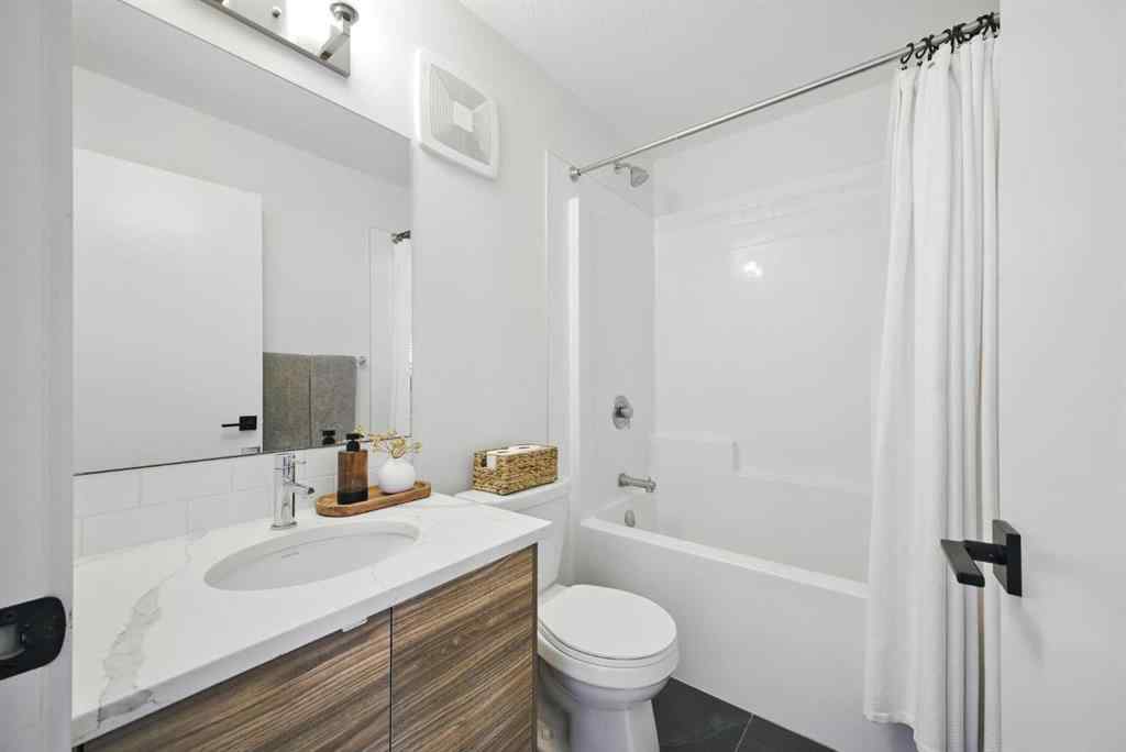 MLS® A2245835 - 5 Sundown Close  in Sunset Ridge Cochrane, Residential