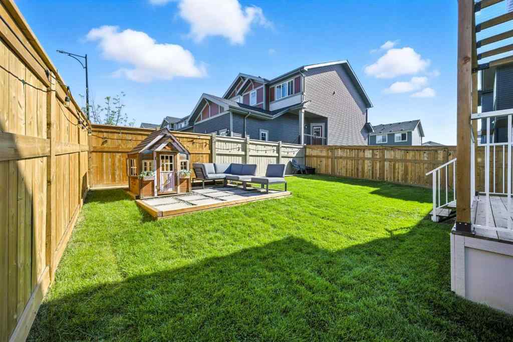 MLS® A2245835 - 5 Sundown Close  in Sunset Ridge Cochrane, Residential