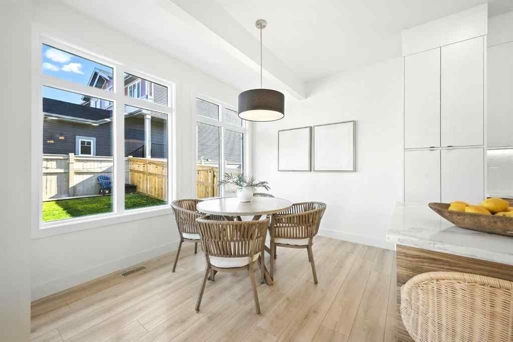 MLS® A2245835 - 5 Sundown Close  in Sunset Ridge Cochrane, Residential