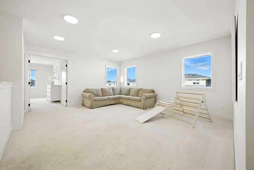 MLS® A2245835 - 5 Sundown Close  in Sunset Ridge Cochrane, Residential