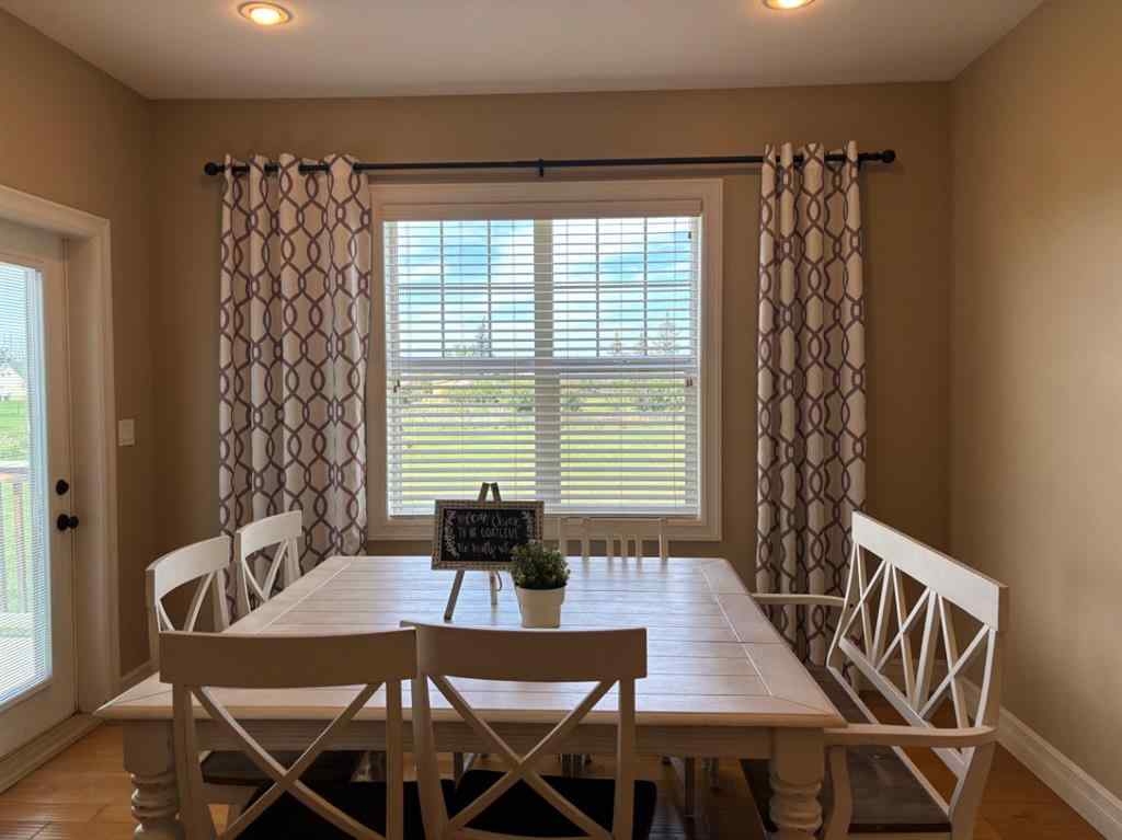 MLS® A2245836 - 217 6 Avenue  in NONE Stirling, Residential
