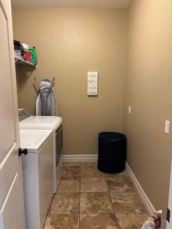 MLS® A2245836 - 217 6 Avenue  in NONE Stirling, Residential