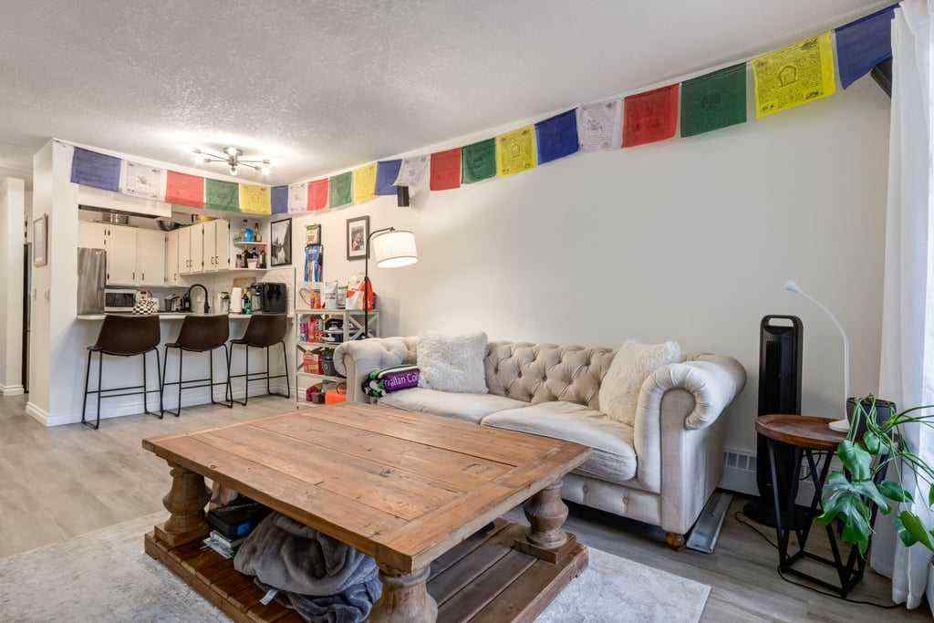 MLS® A2245839 - Unit #211 2204 1 Street SW in Mission Calgary, Residential