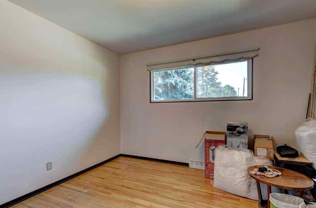 MLS® A2245841 - 1008 89 Avenue SW in Haysboro Calgary, Residential