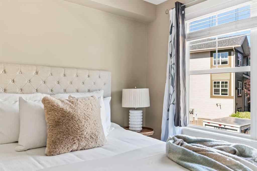 MLS® A2245849 - 1010 Mckenzie Towne Villas SE in McKenzie Towne Calgary, Residential