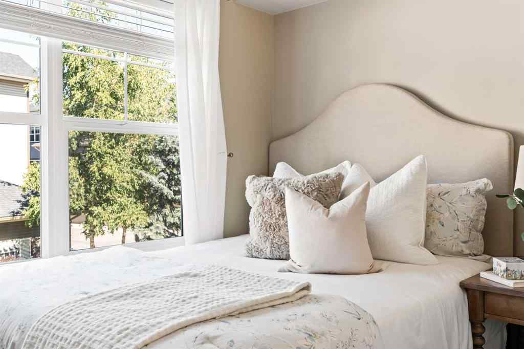 MLS® A2245849 - 1010 Mckenzie Towne Villas SE in McKenzie Towne Calgary, Residential